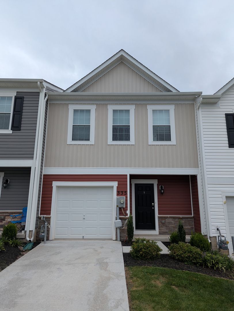 York House: 335 Locust Run Dr