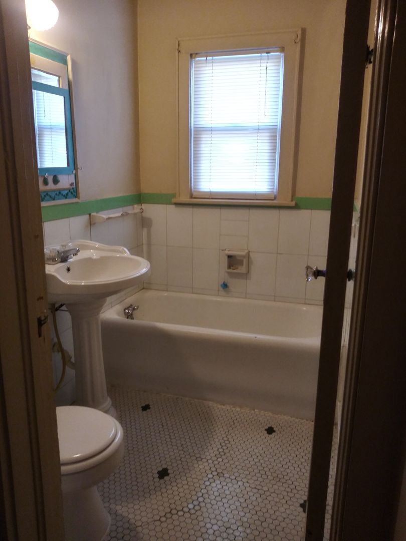 Wichita Apartment: 201 - 203 E Mt Vernon