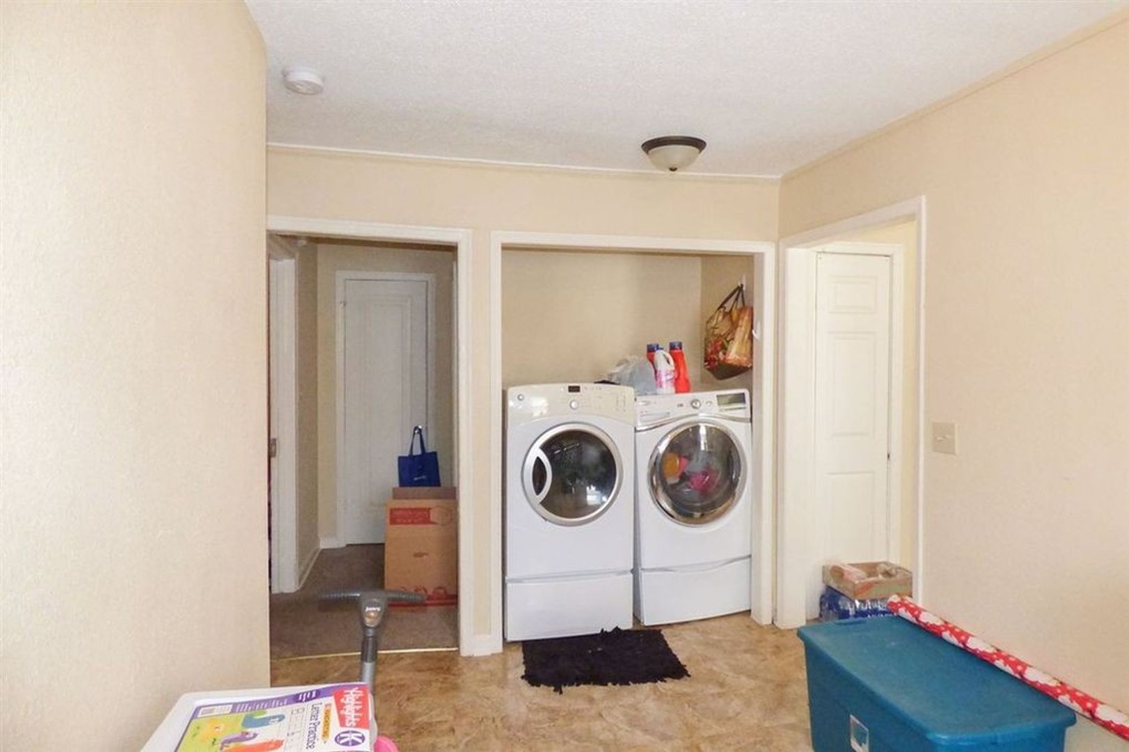 Wichita House: 2614 E Shadybrook