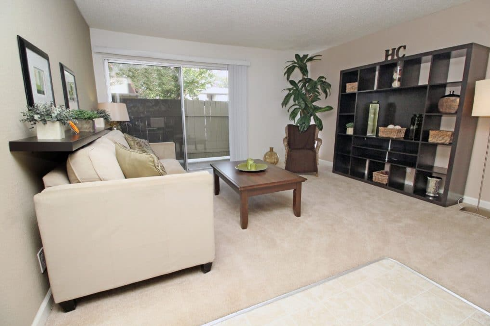 Sacramento Apartment: 5100 Garfield Ave.