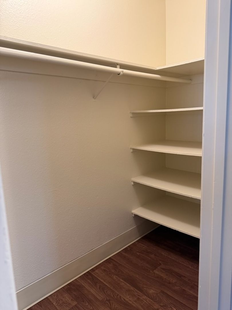 Sacramento Apartment: 5100 Garfield Ave.