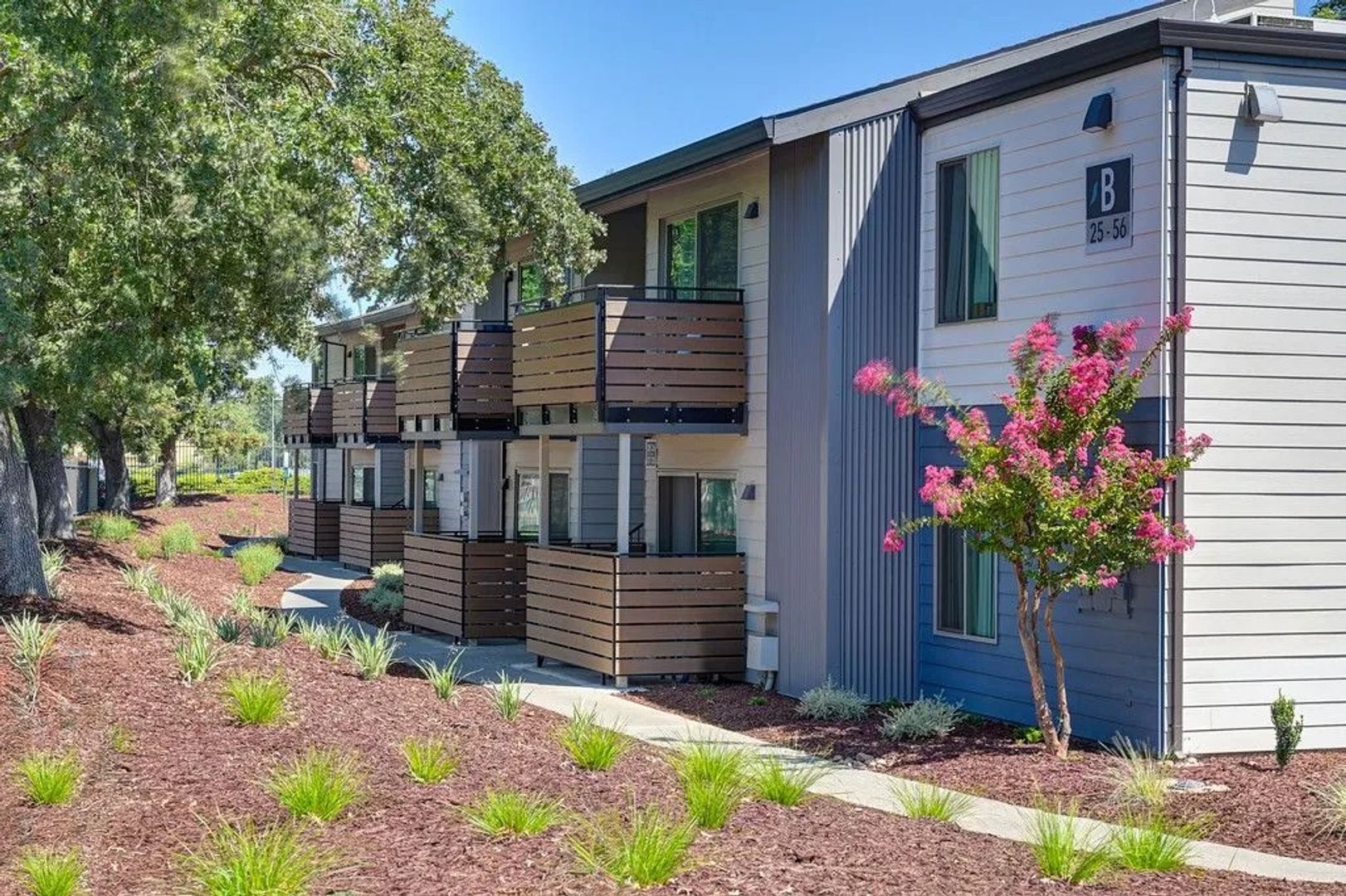 Sacramento Apartment: 5100 Garfield Ave.