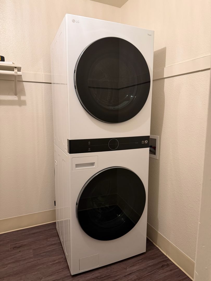 Sacramento Apartment: 5100 Garfield Ave.