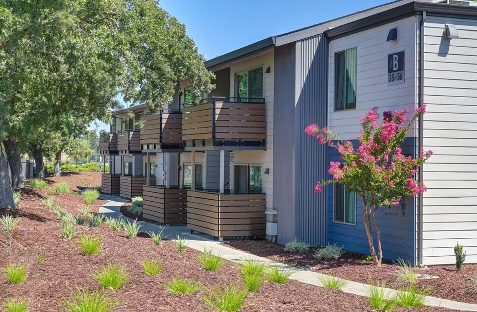 Sacramento Apartment: 5100 Garfield Ave.