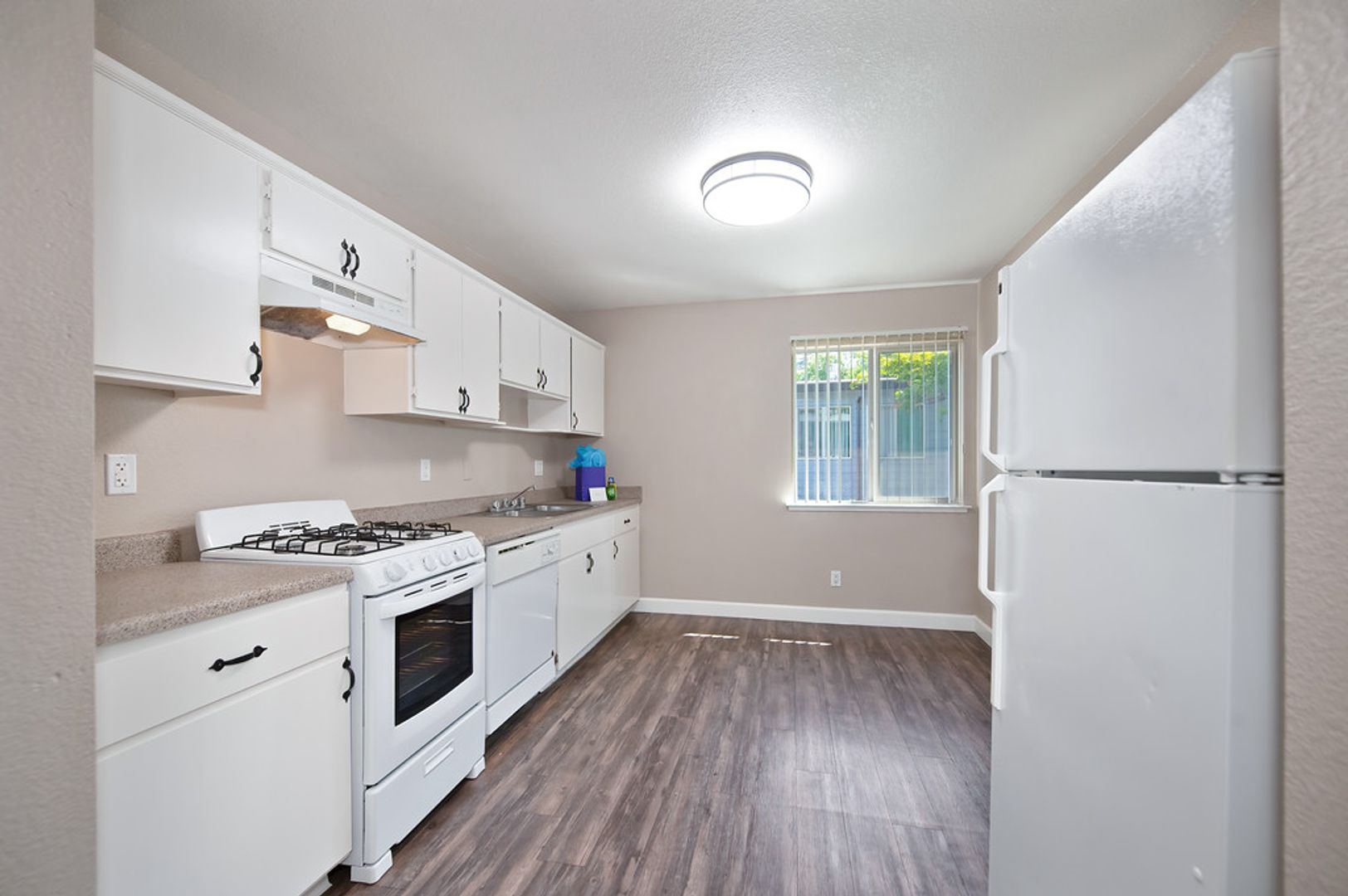 Folsom Apartment: 1212 Bidwell St.