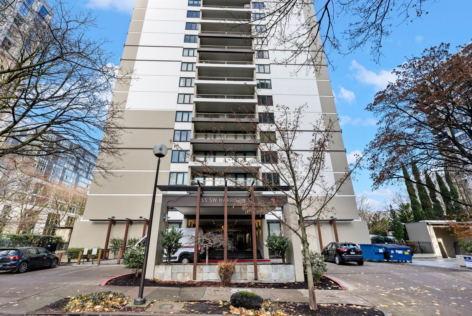 Portland Condo: HW12G