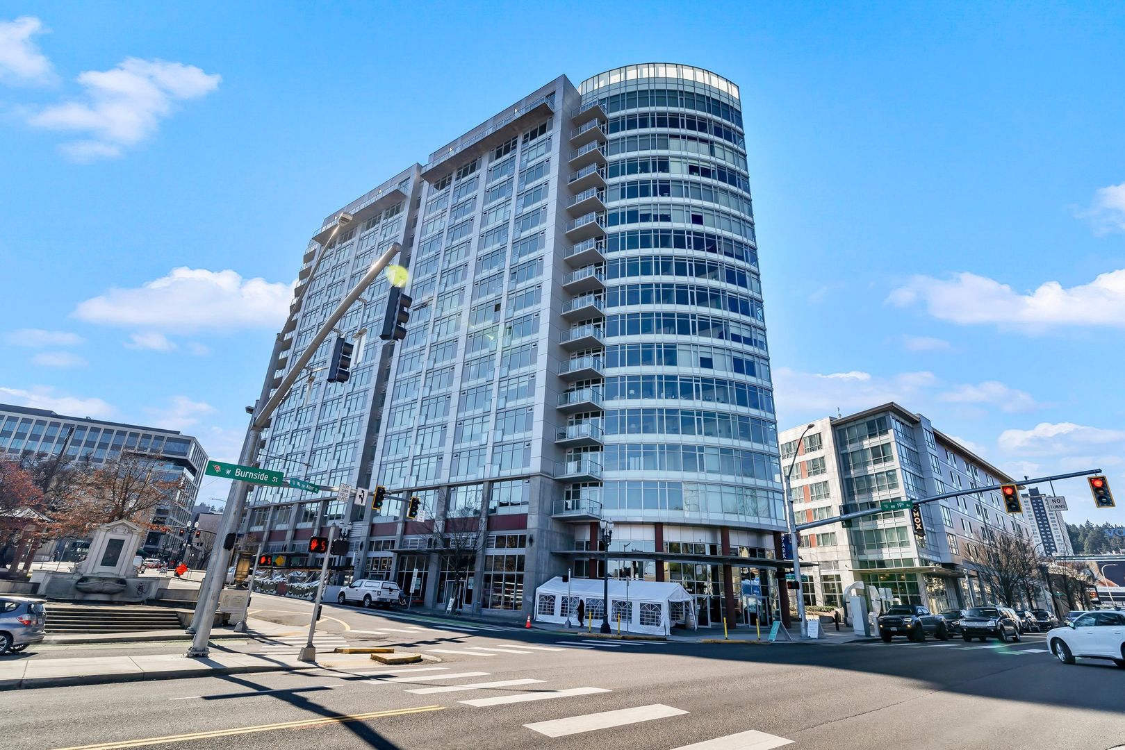 Portland Condo: 1926 W Burnside Street #1605