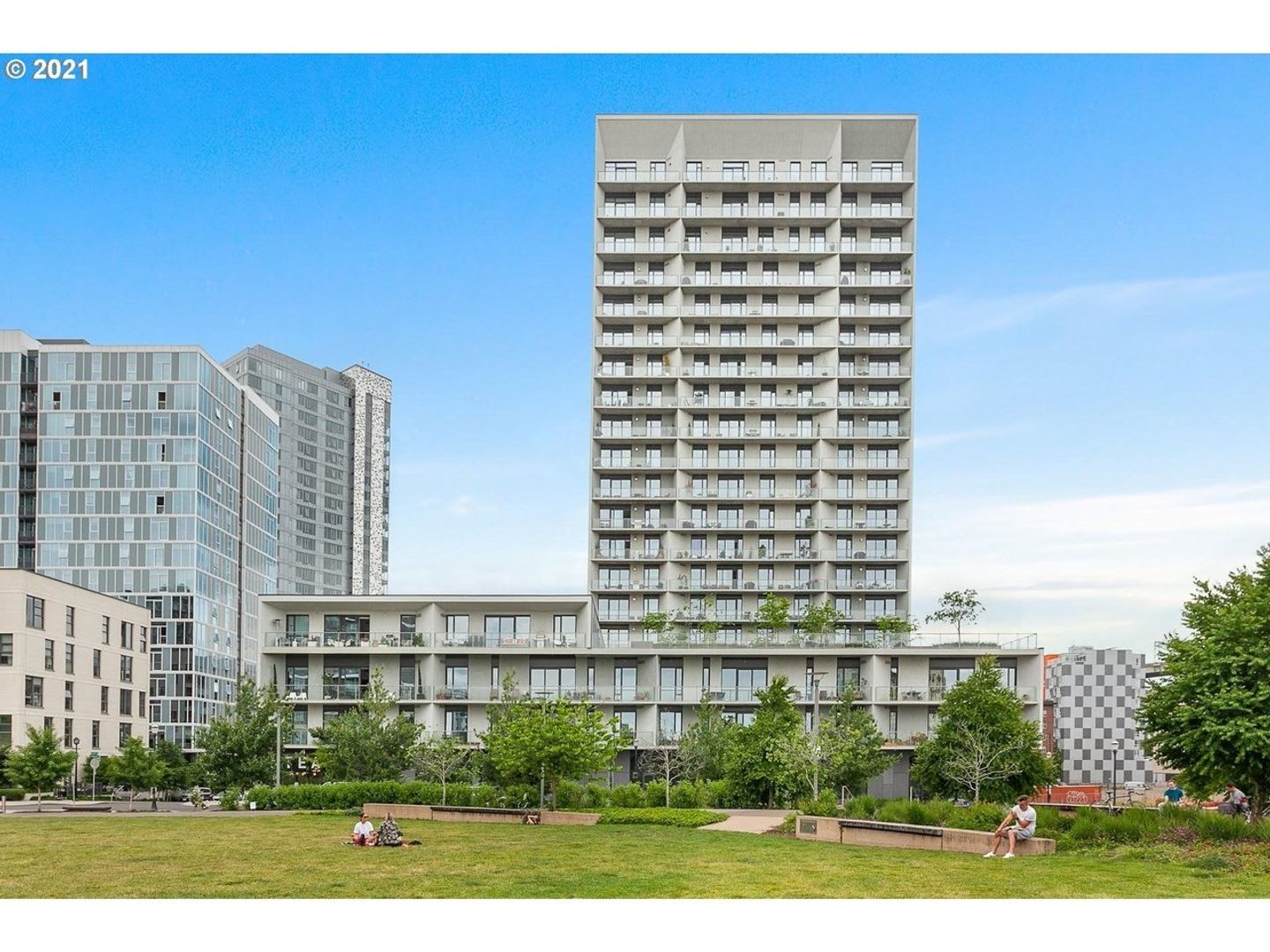Portland Condo: 1150 NW Quimby Street #608