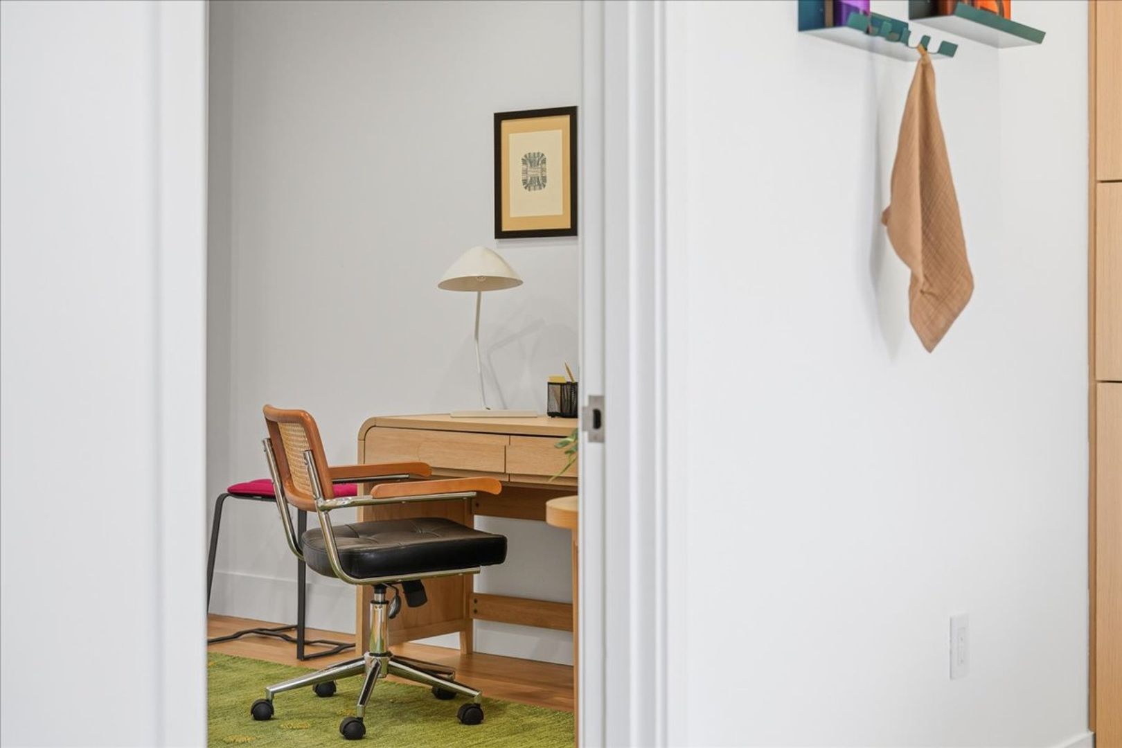 Work space at 937-435