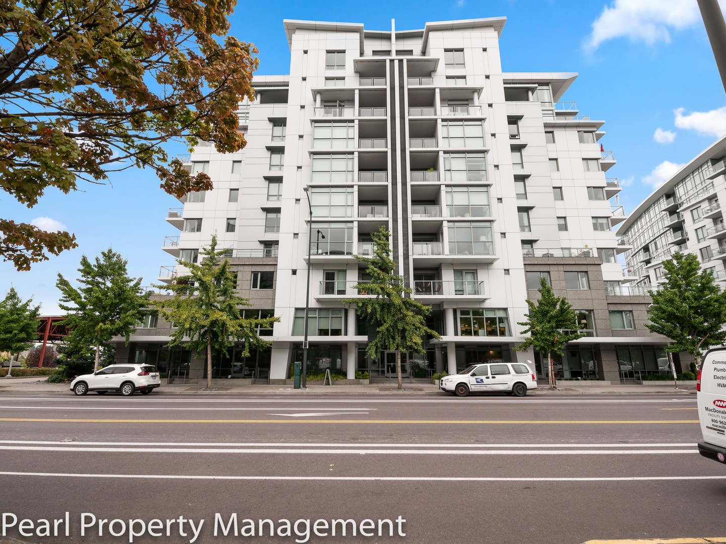 Portland Condo: 1310 NW Naito Parkway #409
