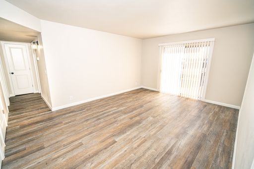 Lakewood Garden Apartments – photo 1