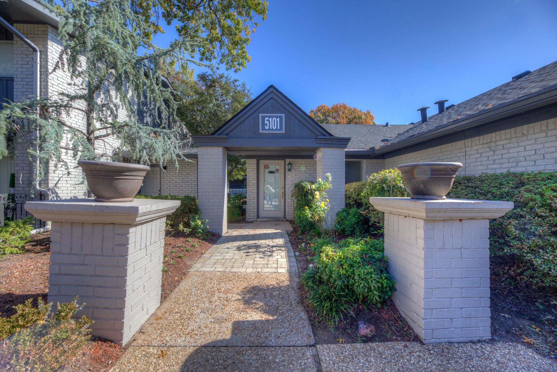 Tulsa Apartment: 5101 S. Madison