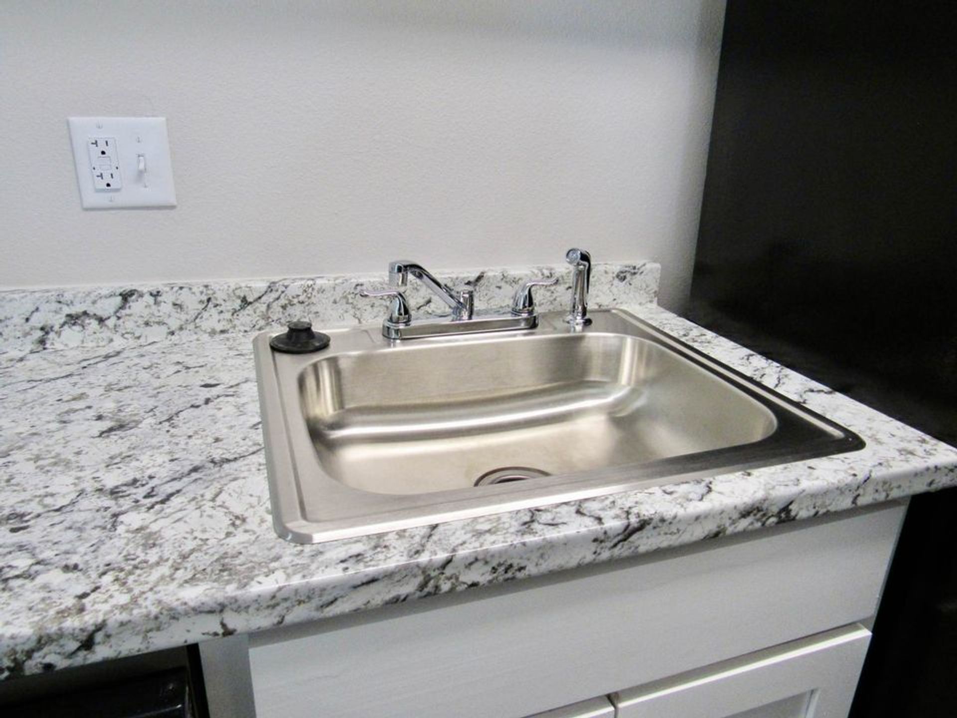 Tulsa Apartment: 1337 E. 61st Street