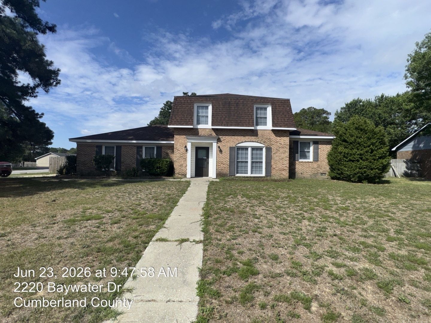 Fayetteville House: 2220 Baywater Drive