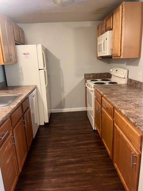 Hampton Premium Upgraded First Floor