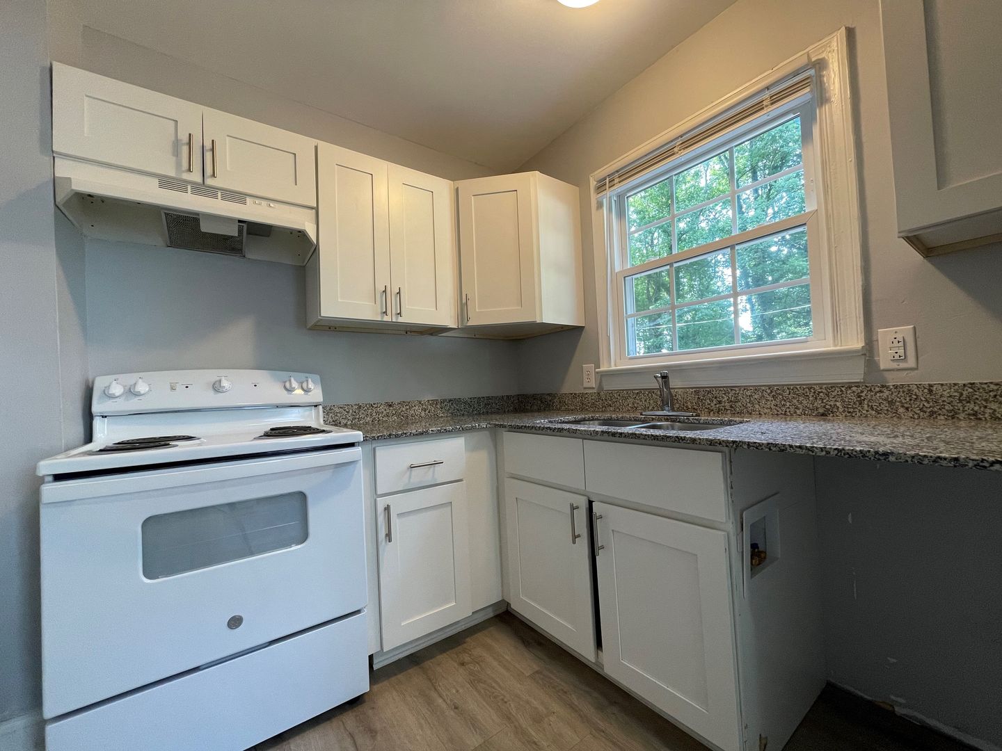 Siler City Apartment: 730 W Dolphin St