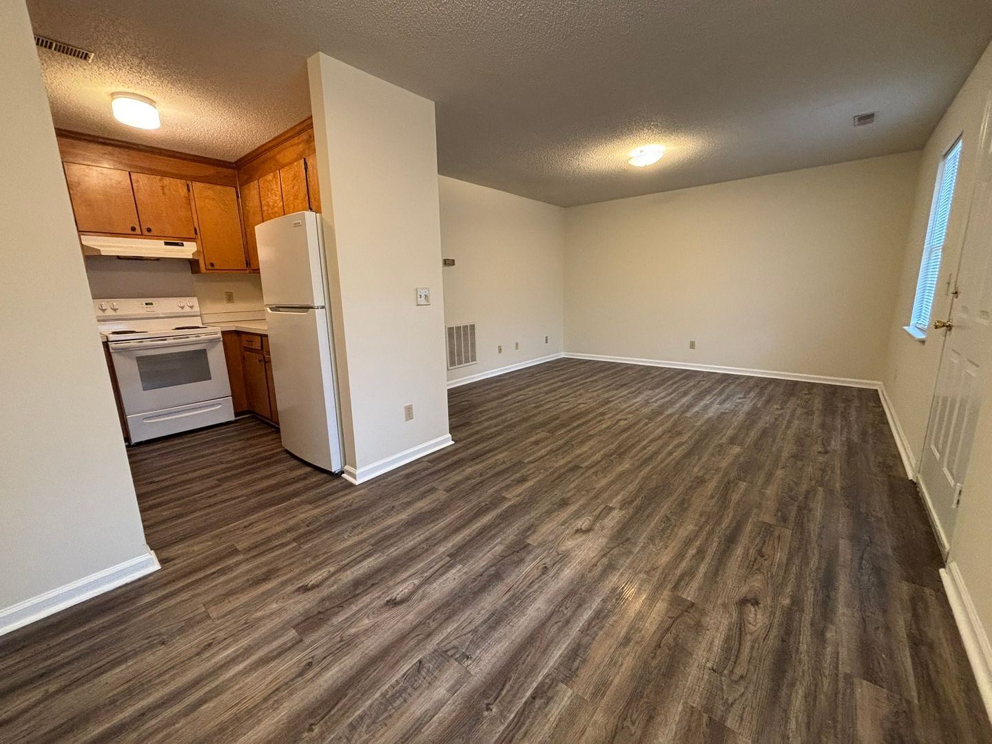 Greenville Apartment: 3309 Landmark St