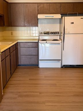 Charming 2-Bedroom Apartment in Pella, Iowa – Perfect Location!