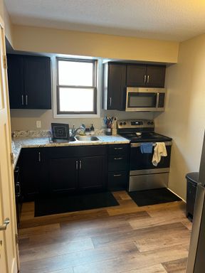 1 Bed/1 Bath Near Downtown