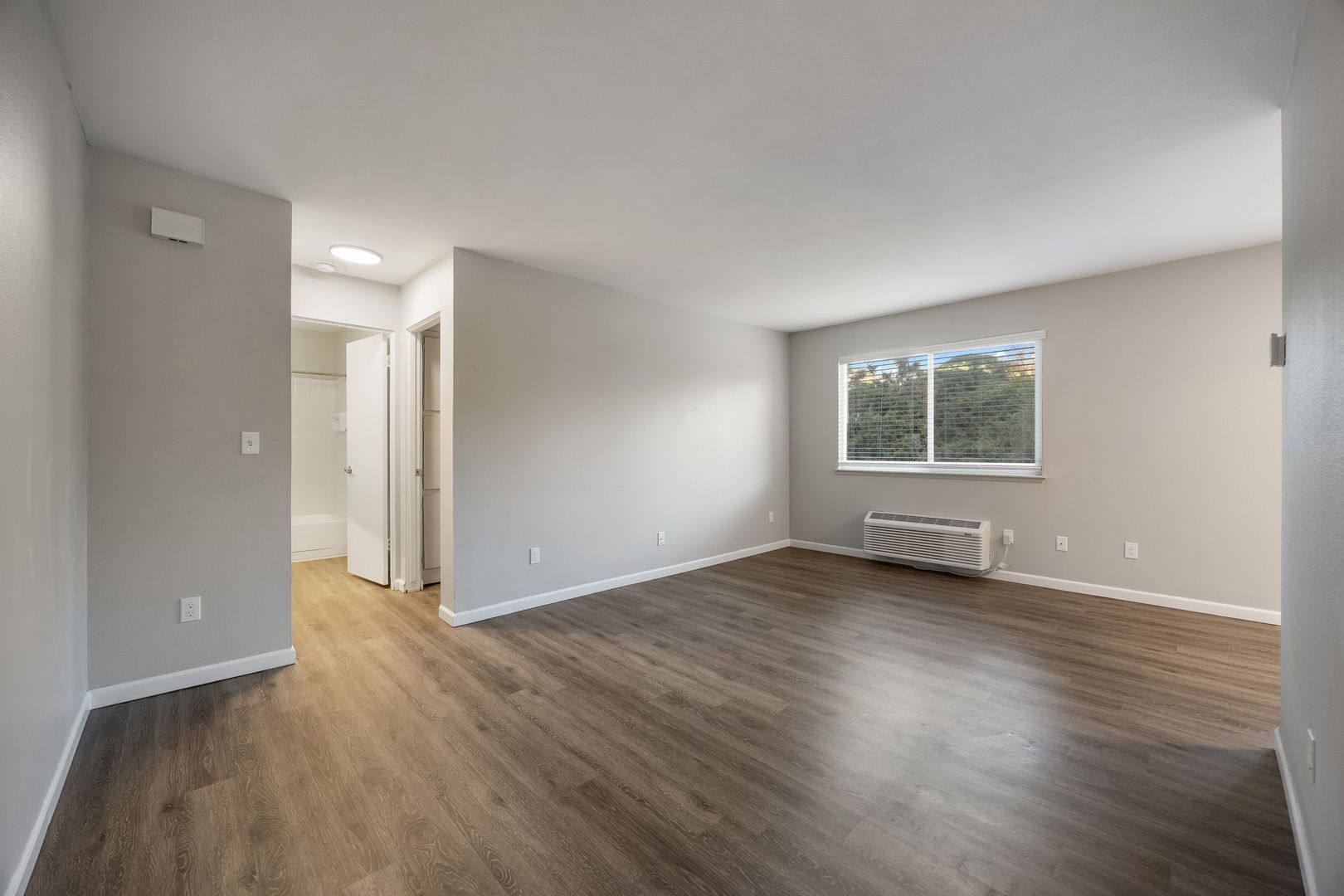 Juniper Apartments 9 of 14