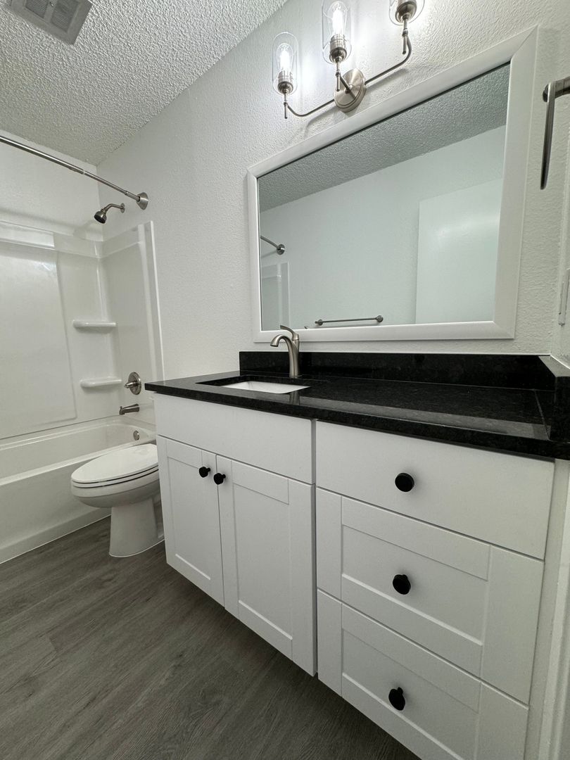 Highland Apartments 8 of 12