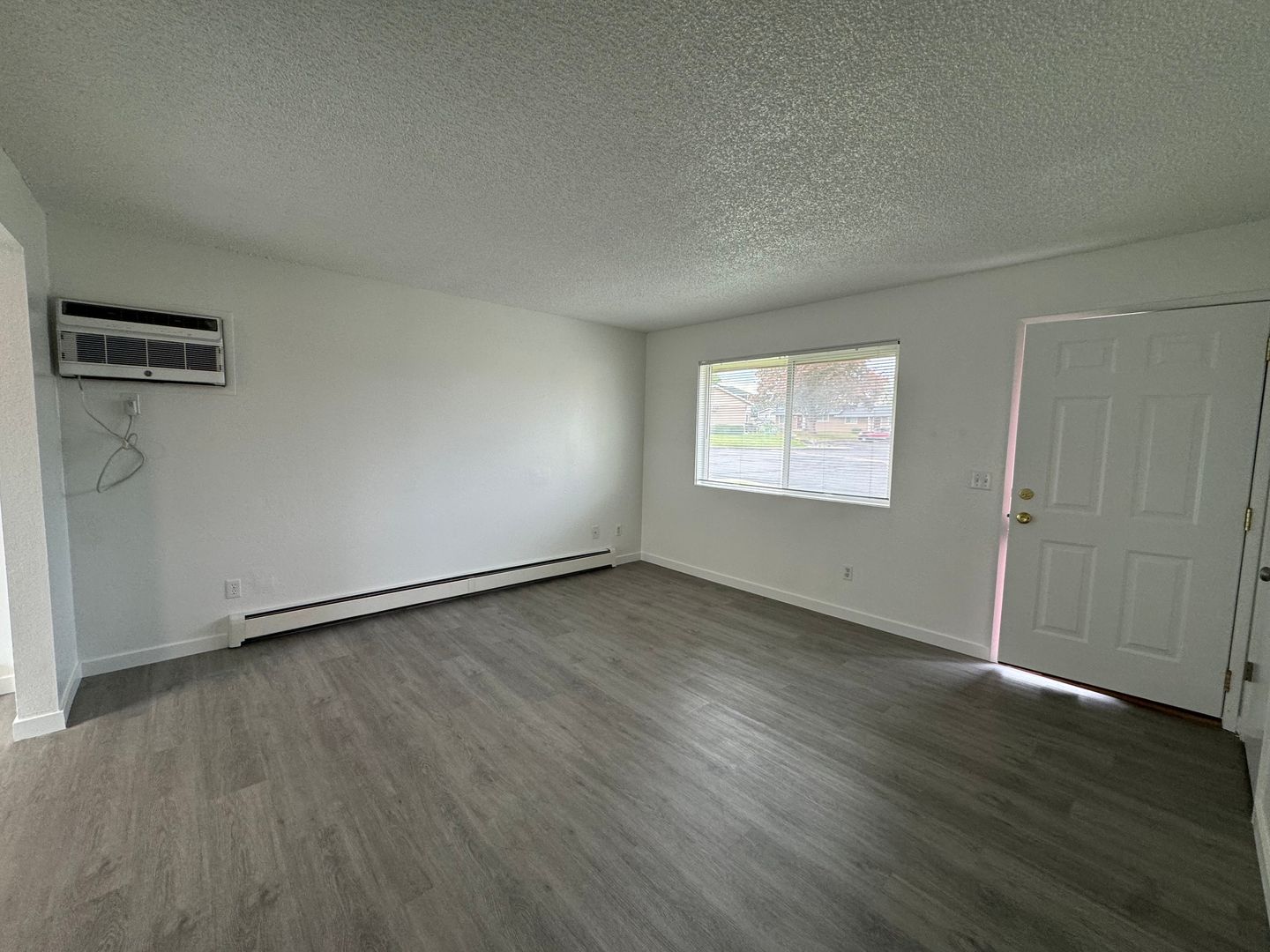 Clarkston Apartment: 1222 Highland Ave