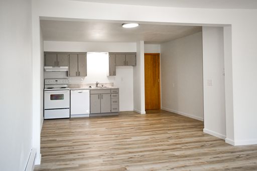 ** 1 MONTH FREE ** Renovated 1-Bedroom Apartment in Richland – photo 1