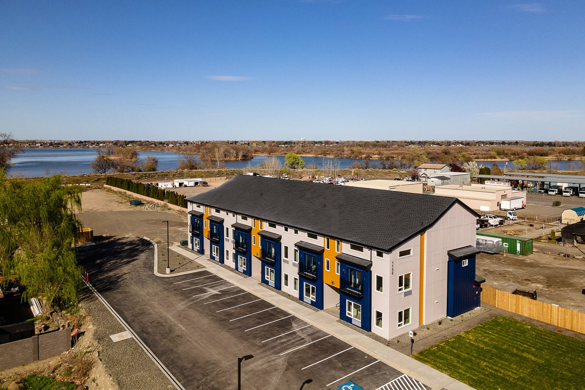 Richland Apartment: 1148 - 1156 Columbia Park Trail