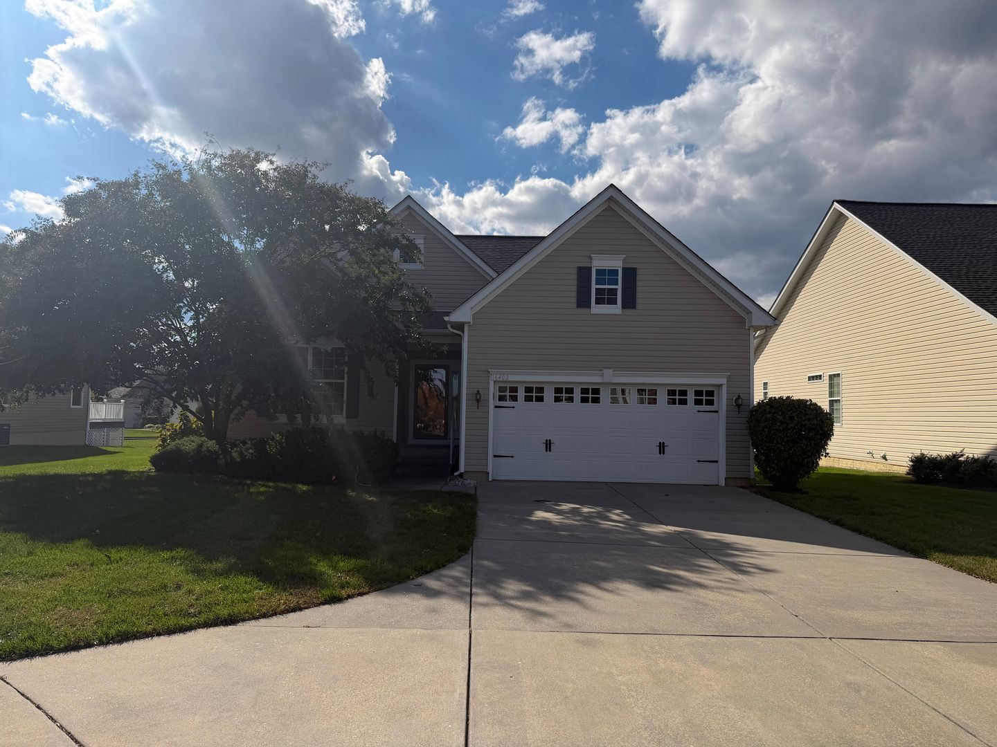 Lewes House: 16402 Corkscrew Court