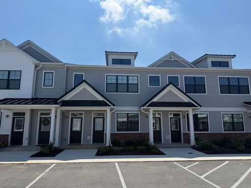 1st floor condo in Dutchman's Harvest