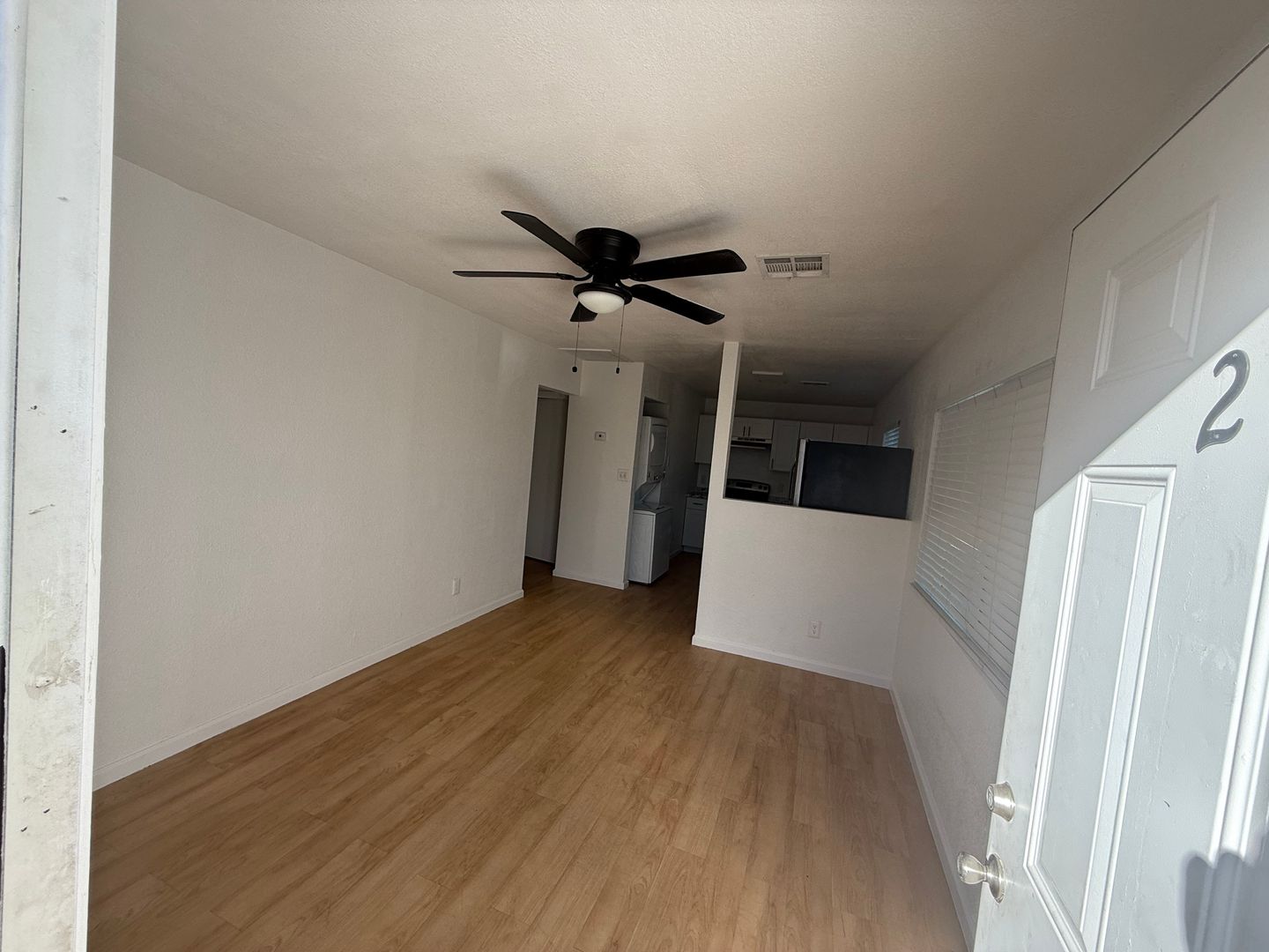 Phoenix Apartment: 3101-3137 W Melvin St