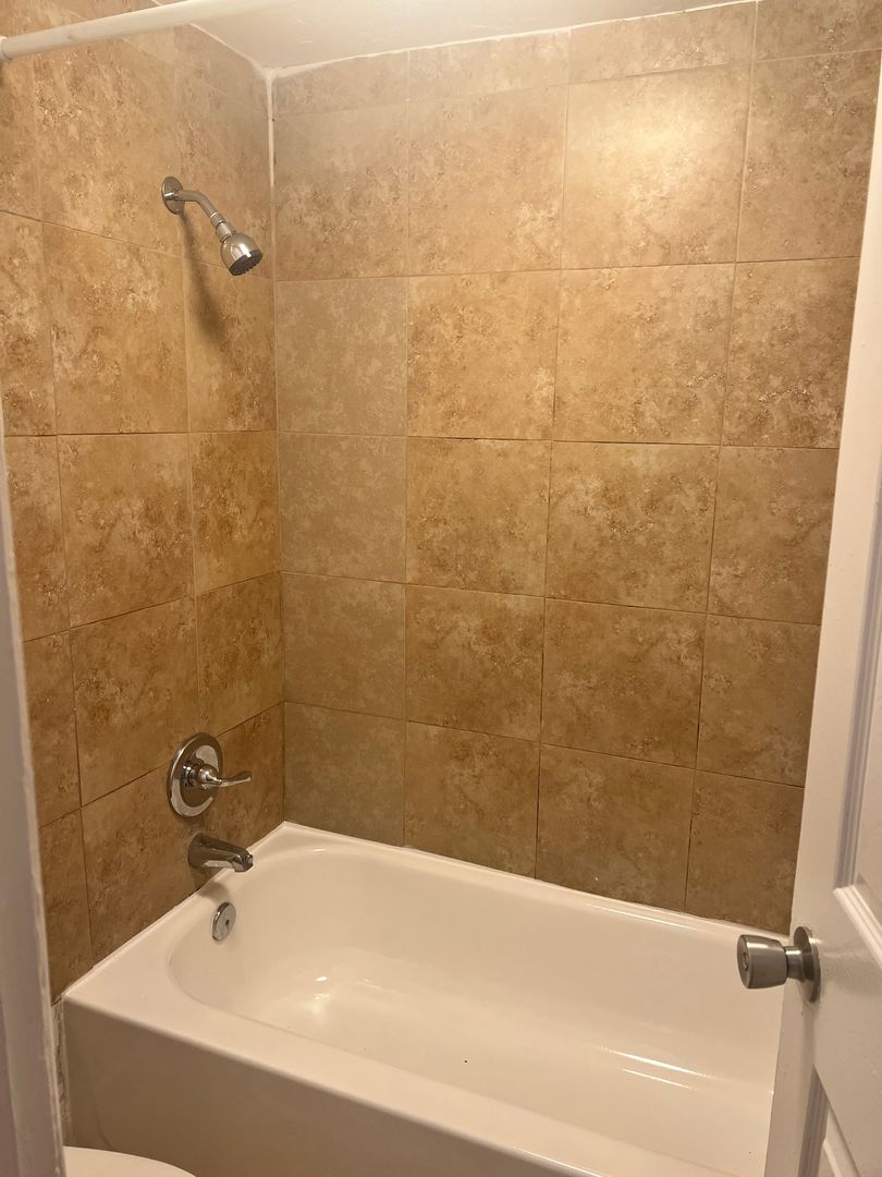 Phoenix Apartment: 3547 E Van Buren St