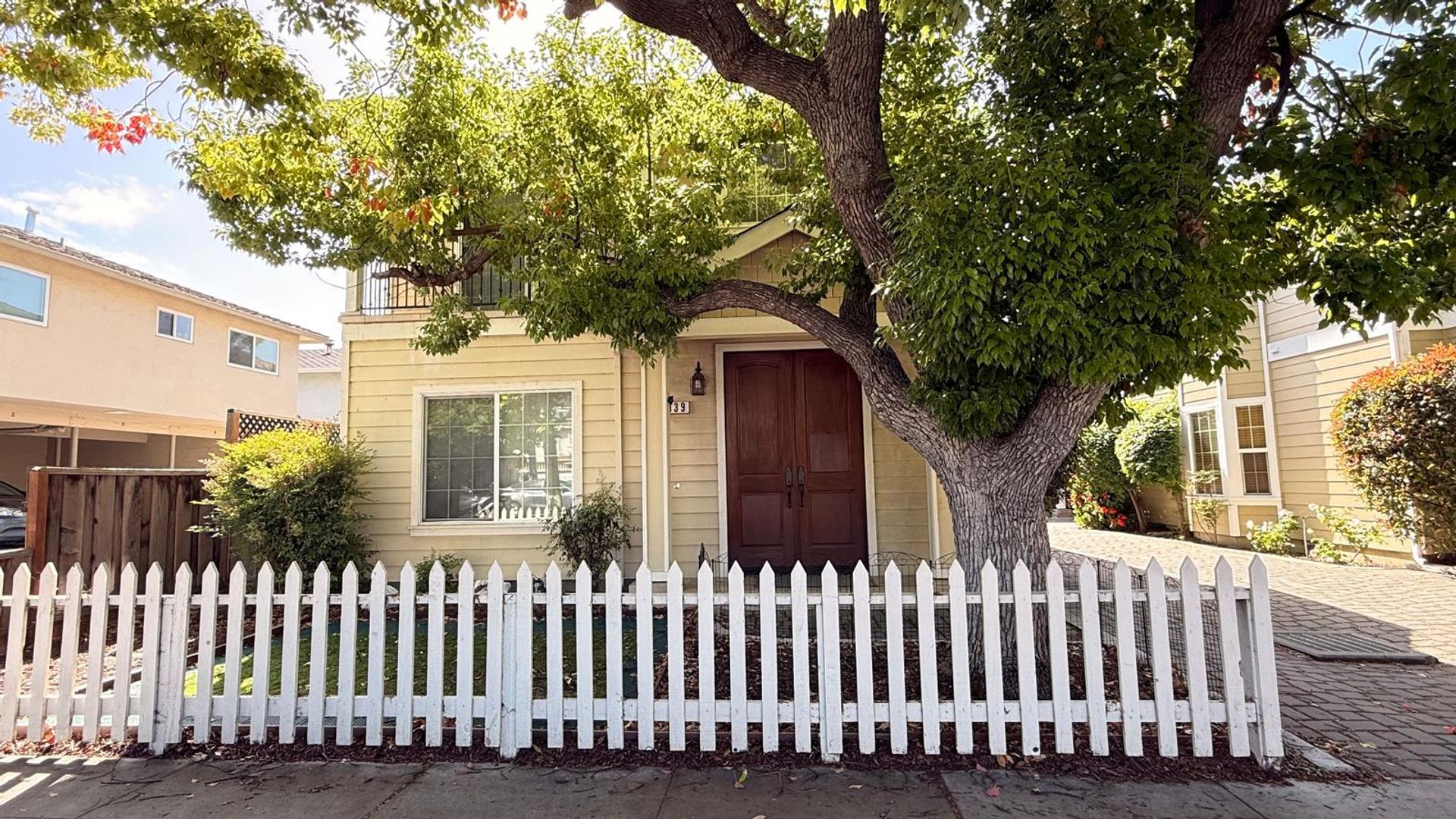 San Jose House: 339 S Cypress Ave