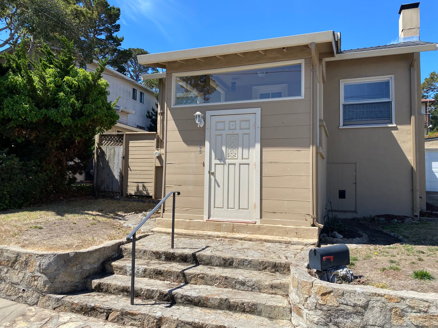 Monterey House: 665 Cypress Street