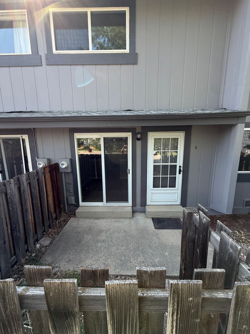 Boulder House: 4237 Monroe #B
