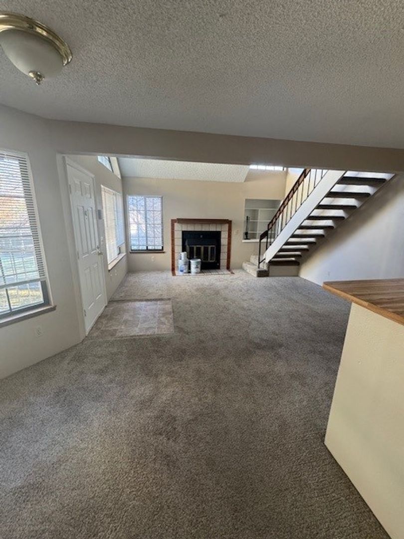 Boulder Condo: 4713 Spine Rd #B