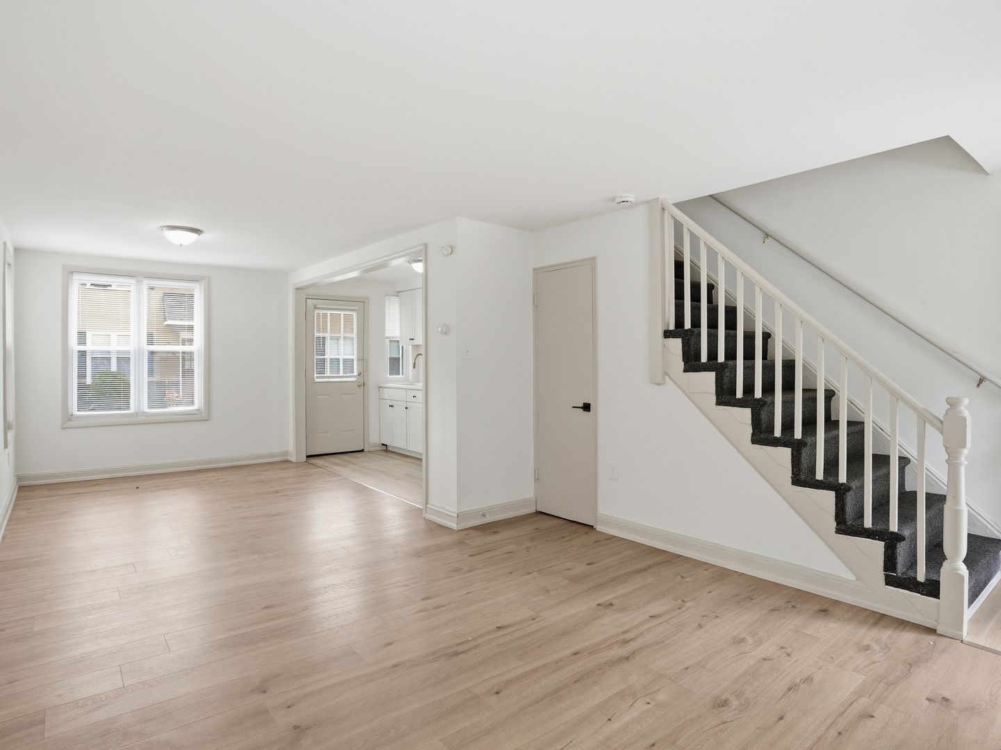 Moorestown Apartment: 101 E Camden Ave