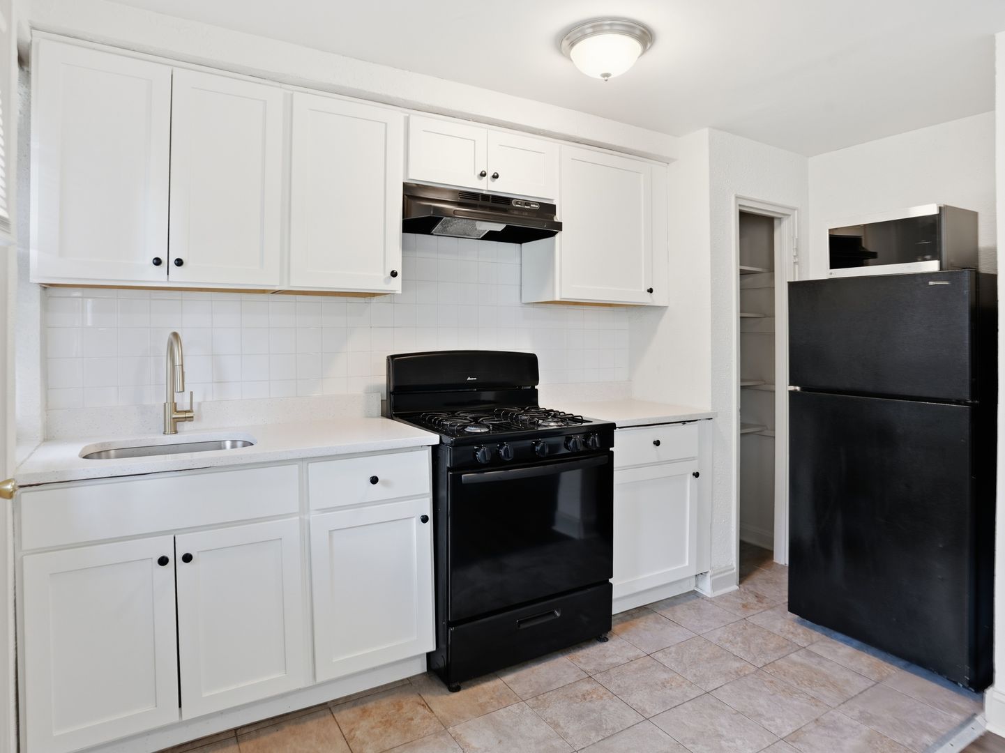 Moorestown Apartment: 101 E Camden Ave