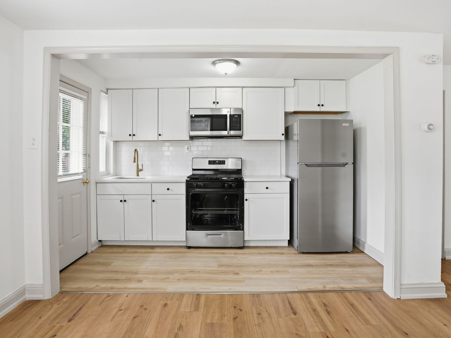 Moorestown Apartment: 101 E Camden Ave