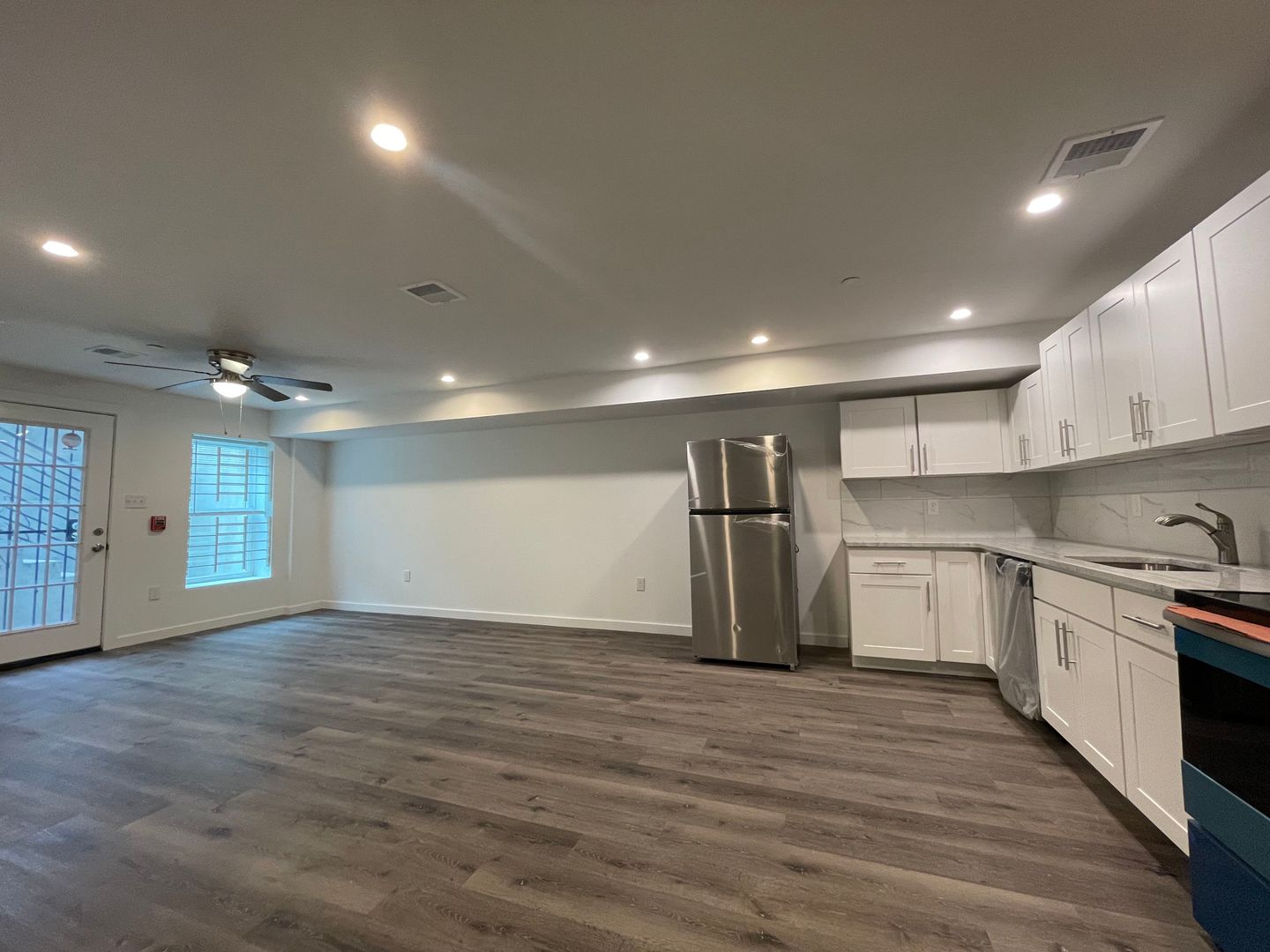 Philadelphia Apartment: 2366 Orthodox St