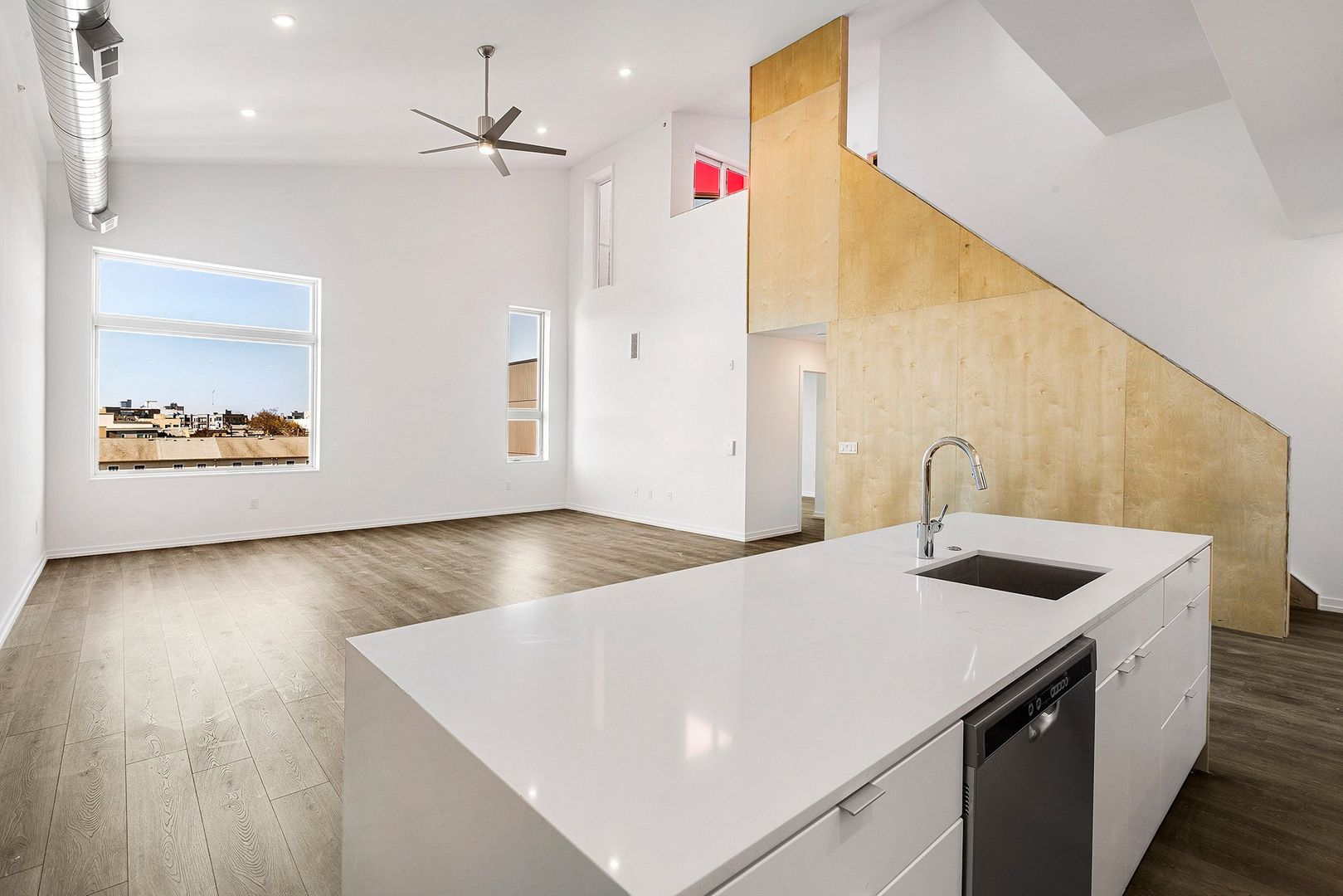 Philadelphia Apartment: 1229-31 N. Front St