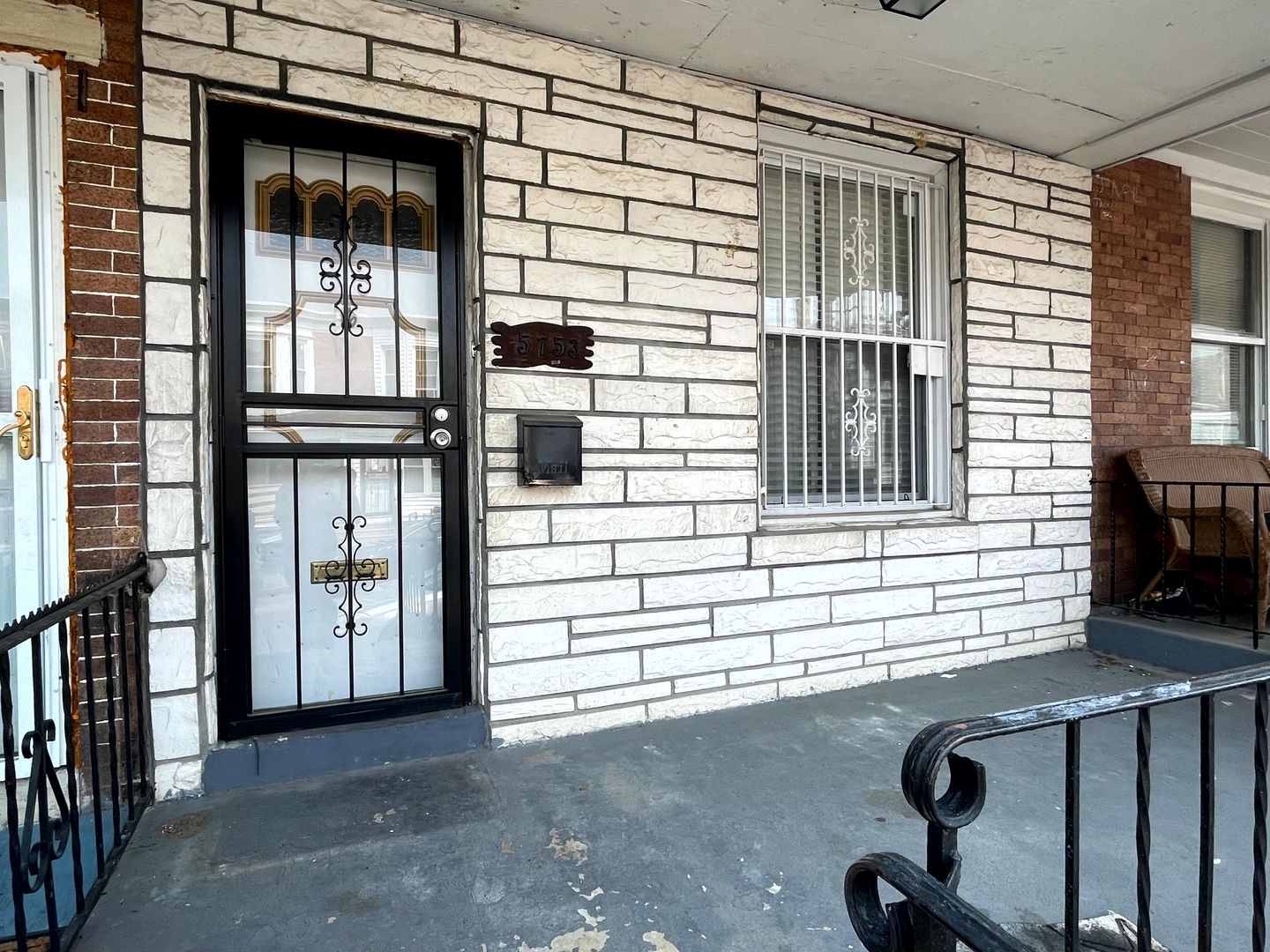 Philadelphia House: 5753 N Beechwood St