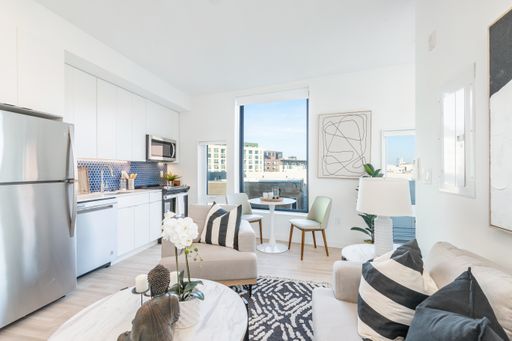 Modern 1 bedroom apartment in the Heart of Fishtown. Now offering 1 month FREE on a 12 month lease. – photo 1