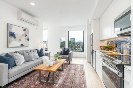 Modern 1Bed/1Bath Located in Vibrant Fishtown! Now Offering 1 month FREE on a 9 month lease. – photo 1