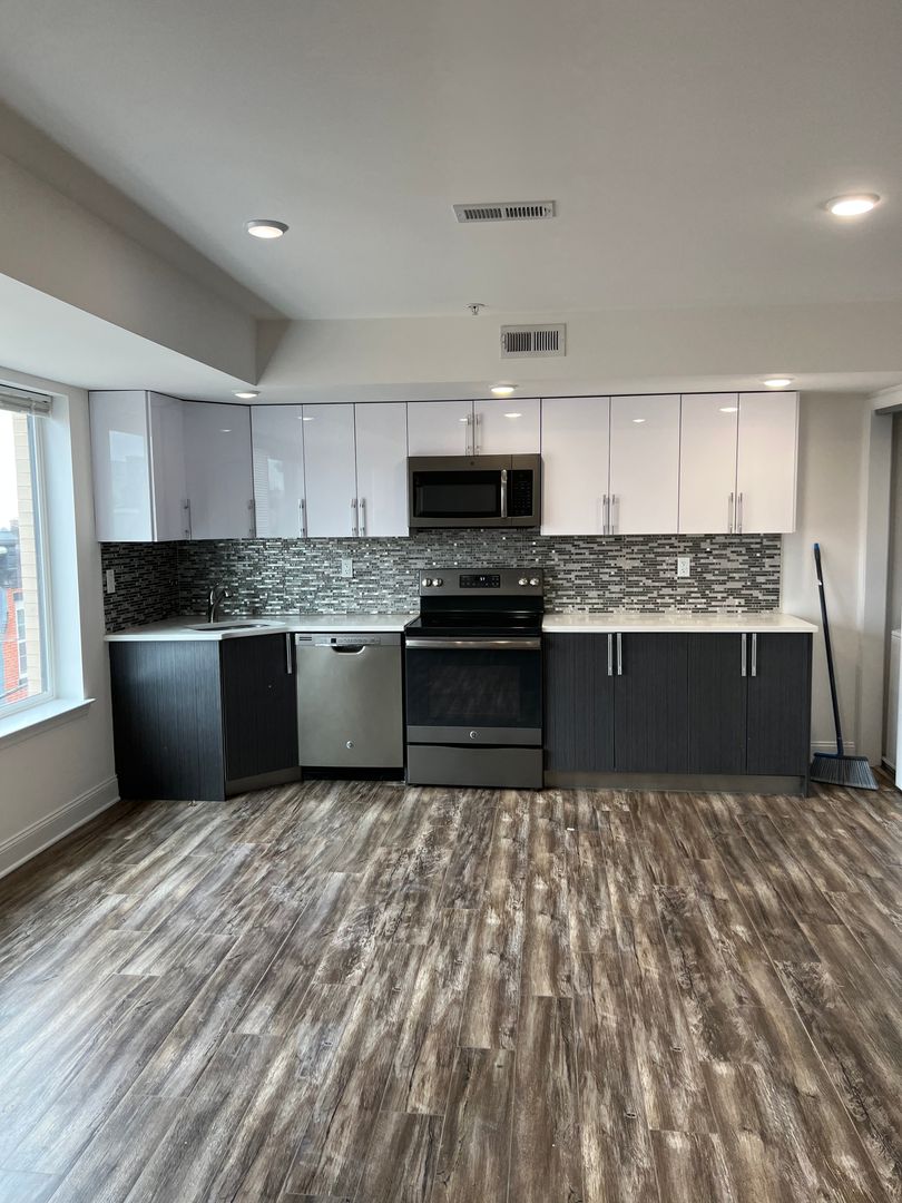 Philadelphia Apartment: 1257-59 N Newkirk St
