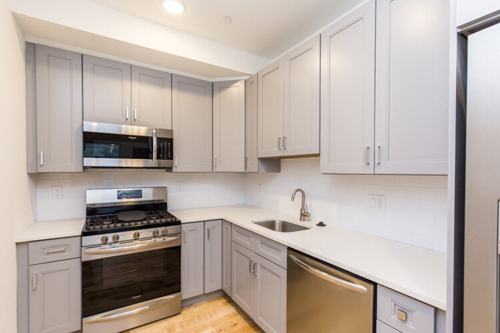 PHILADELPHIA Apartment: 4100 Ludlow St