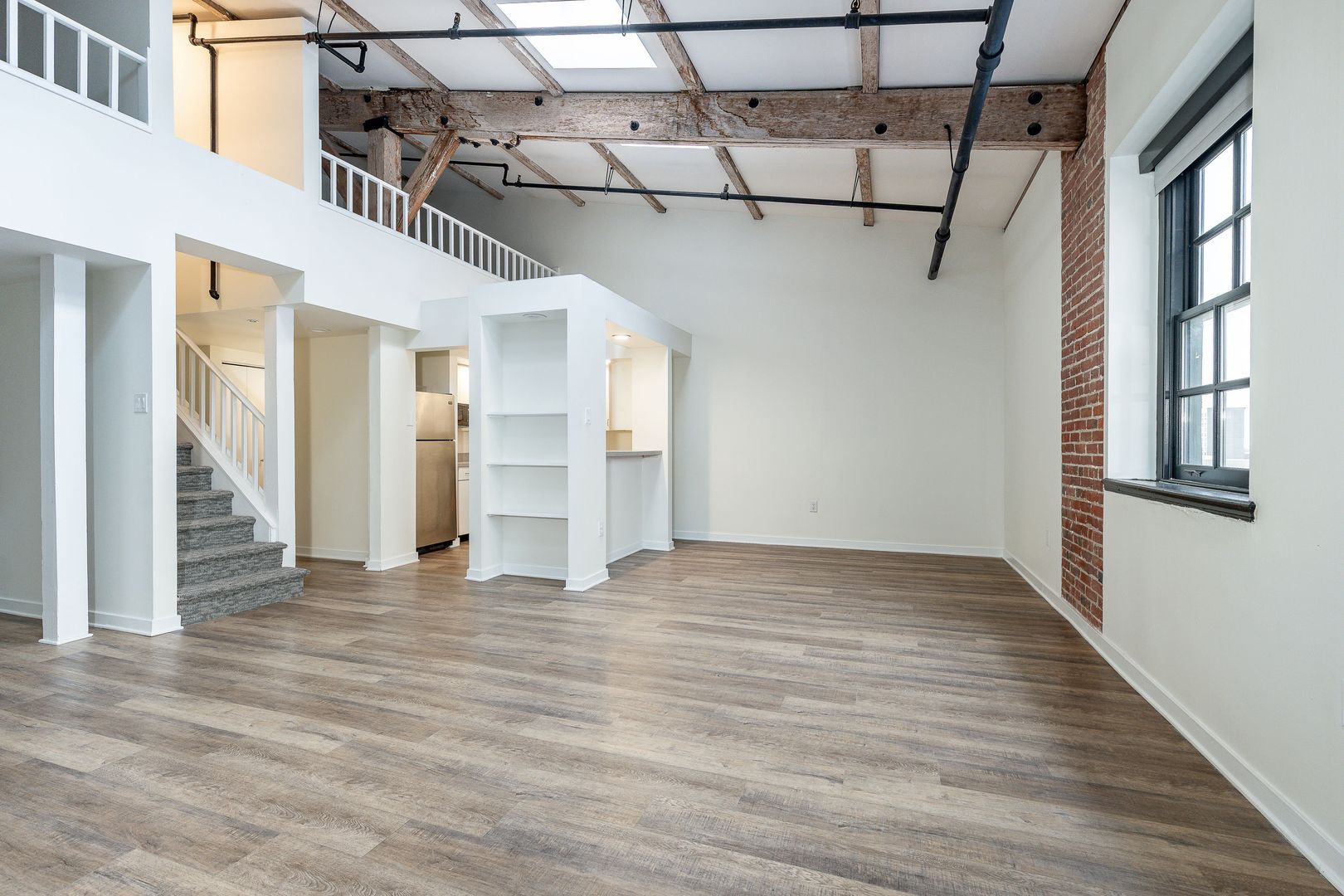 Philadelphia Apartment: 303 Vine Street