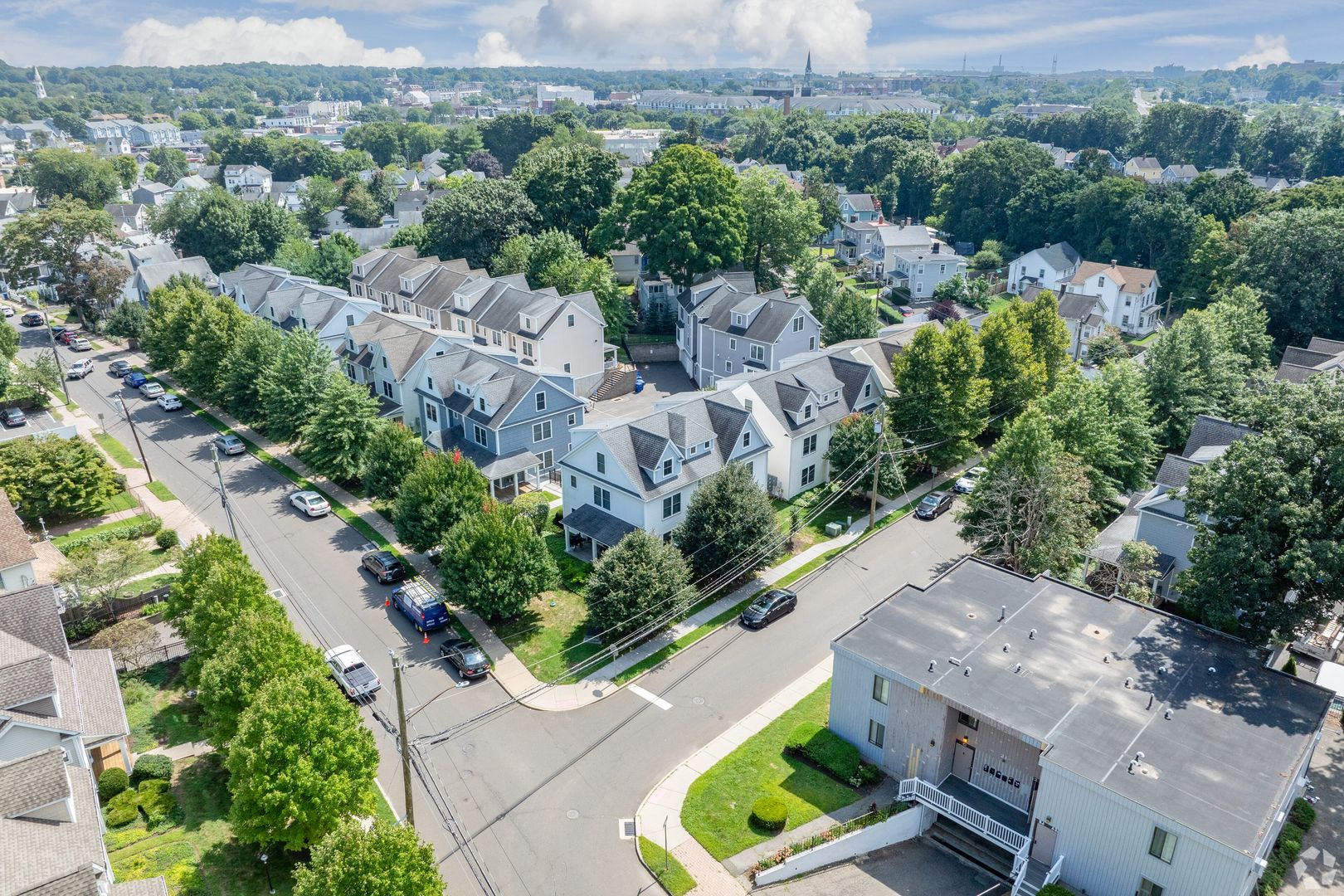 Norwalk Townhome: 4 Summer Street