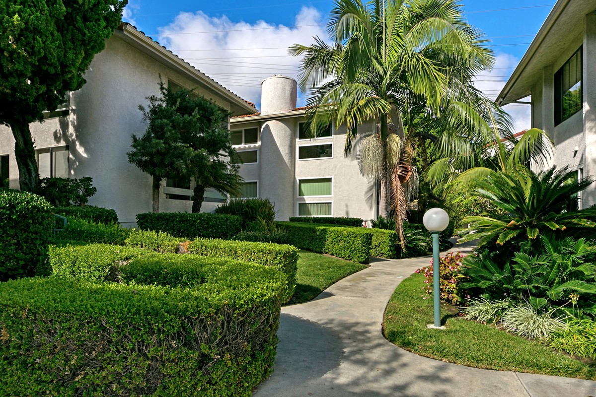 Carlsbad Condo: 2308 Altisma Way #218