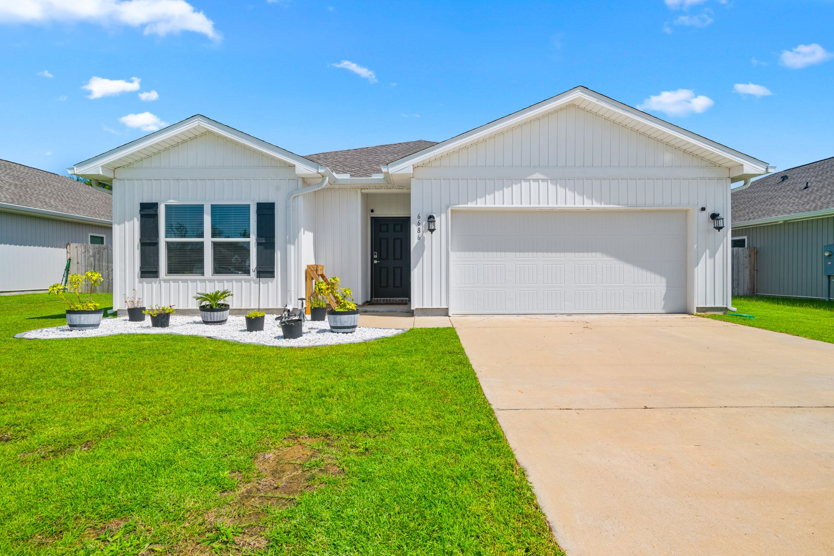 Pensacola House: 6686 Sun Tree Circle